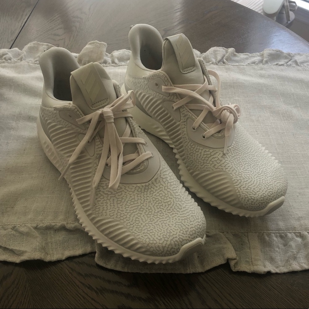 Sold Elsewhere - New AlphaBounce HPC AMS Shoe